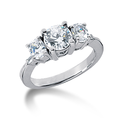 14KT Oval Side Stones 0.84 CT. Semi Mount